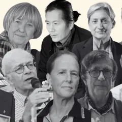 Retrato collage de varios escritores italianos actuales, con rostros diversos y expresiones pensativas.