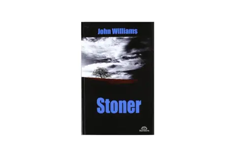 Portada del libro "Stoner" de John Williams. Un árbol solitario bajo un cielo dramático.